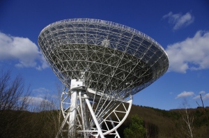 radiotelescope-1412892-1279x849